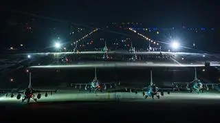 "Marsz słoni" w wykonaniu amerykańskich F-16
