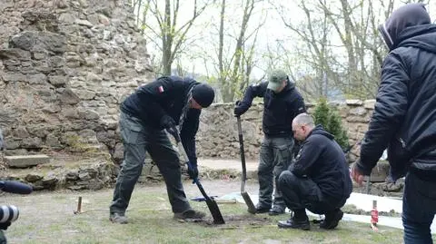 Zamek Grodno. Eksploratorzy sprawdzali co kryje warowny obiekt