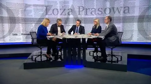 Loża prasowa 25