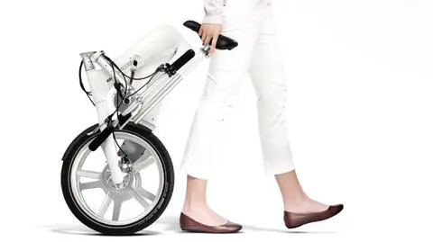 Pierwszy na świecie składany rower elektryczny