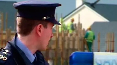 Żołnierze brytyjscy wyjadą z Belfastu