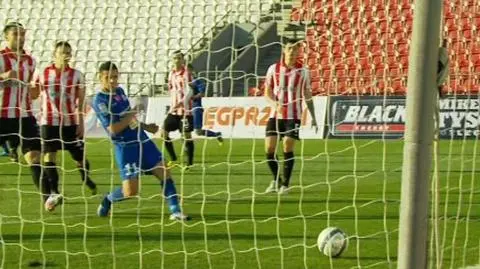 Bramka w prezencie. Rozstrzelanej kolejki ciąg dalszy [GOL 1:1]