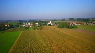 The airport will be built in Stanisławów, municipality of Baranów - PM Beata Szydło has announced