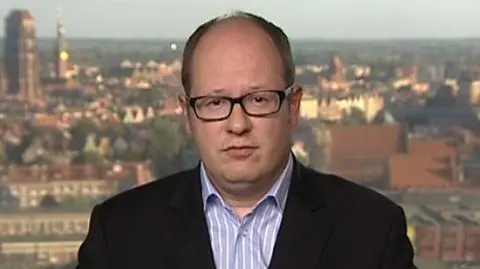 PiS doniosło na prezydenta Adamowicza. Przekroczył uprawnienia? Rozstrzygną śledczy