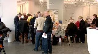 NIK wskazuje, że w najbliższych latach zmniejszenie kolejek do lekarzy może być utrudnione