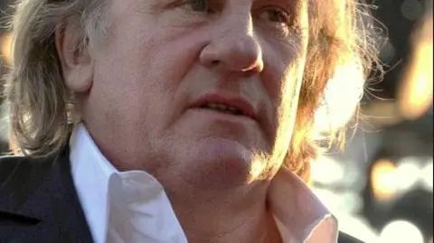 Gerard Depardieu zabił i zjadł lwa?