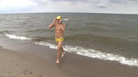 Gdańsk: Popłynie wpław przez Bałtyk