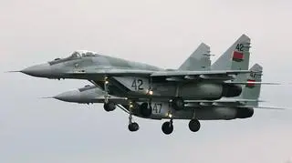 MIG-29 białoruskiej armii miał "towarzyszyć" premierowi