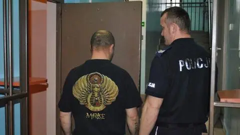 Uwięził kurator sądową i groził jej tasakiem