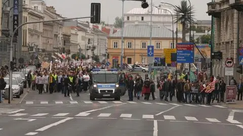 Polacy przepytani o związkowców: popierają protest, krytykują motywację