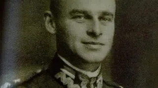 Rotmistrz Pilecki został zamordowany przez komunistów po pokazowym procesie w 1948 roku; zrehabilitowano go w 1991 roku