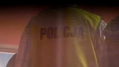 Policjant strzelił sobie w głowę