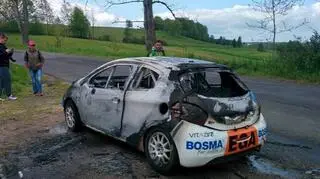 Auto spłonęło na Rajdzie Karkonoskim