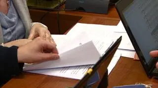 Z powodu awarii systemu informatycznego komisje musiały przejść na ręczne liczenie głosów