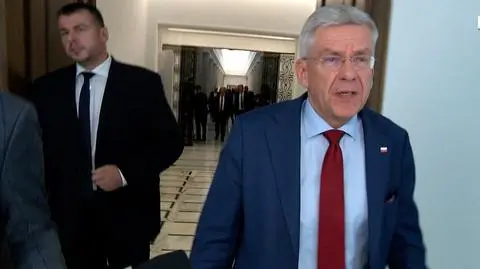 Pytania o płatne dyżury na bezpłatnym urlopie Stanisława Karczewskiego