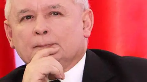 "Lech Kaczyński odszedł w wciąż niewyjaśnionych okolicznościach"