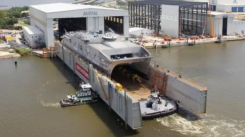 Najszybszy transportowiec US Navy na wodzie