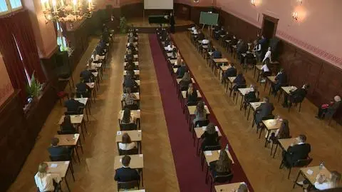 Wiceprezes ZNP o dopuszczeniu uczniów do matur