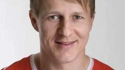 17. Christoph Spycher