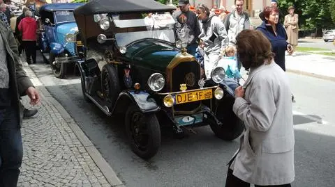 Motoryzacyjny "wirus" grasuje w Karpaczu