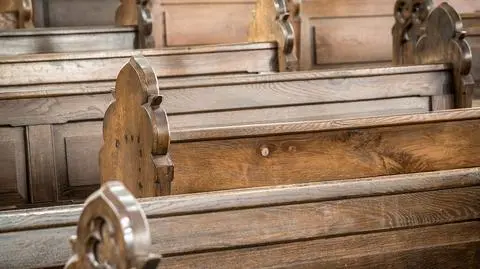 9-latkowie włamali się do kościoła. "Drzwi otworzyli drutem"