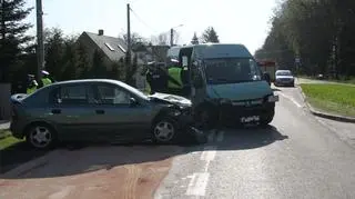 Busem podróżowali uczniowie gimnazjum
