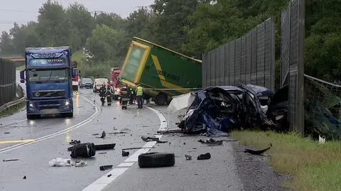 Dwie osoby nie żyją, trzy są ranne 
po wypadku na obwodnicy Bochni