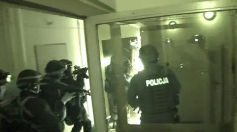 Sprzedali 14 tys. litrów lewego alkoholu