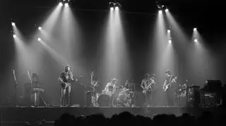 Na sprzedanej konsolecie materiał do płyty "Dark Side OF The Moon" nagrywał zespół Pink Floyd