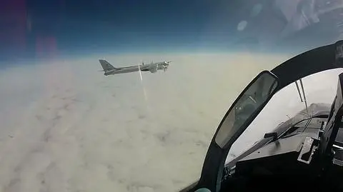 Rosyjskie Tu-95 u wybrzeży Alaski. Rosyjski resort obrony publikuje nagranie z lotu