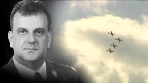 "Komsomolskaja Prawda": gen. Błasik pilotował?