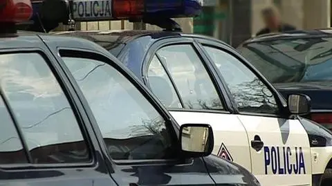 Policjanci bez pieniędzy na benzynę
