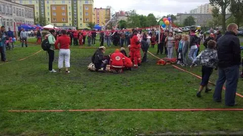 Chłopiec przygnieciony dmuchaną zjeżdżalnią wybudza się ze śpiączki