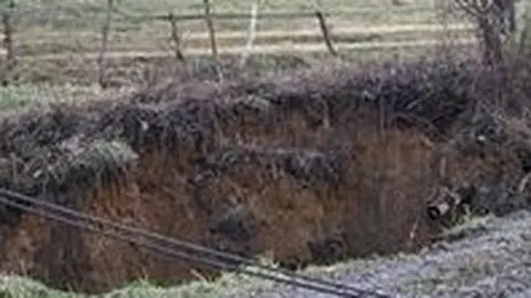 Zawalił się tunel, robotnicy zdążyli uciec