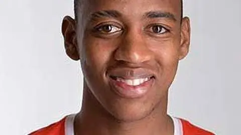 15. Gelson Fernandes