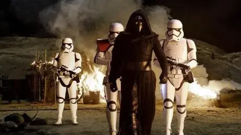 J.J. Abrams reżyserem "Gwiezdne wojny: epizod IX"