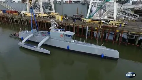 Dron tropiący okręty podwodne