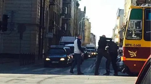 Napastnik tłumaczył policjantom, czemu napadł na motorniczych