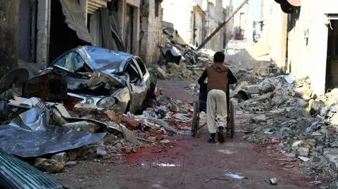 Syria: wciąż więcej uchodźców wojennych niż powracających do domu
