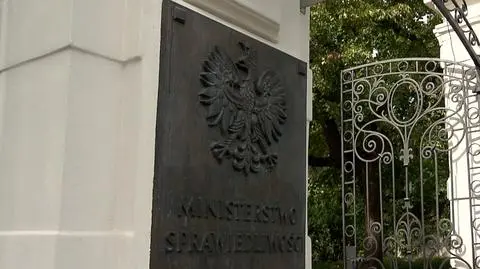 Sędzia Jakub Iwaniec dostarczał Emilii haki na Krystiana Markiewicza