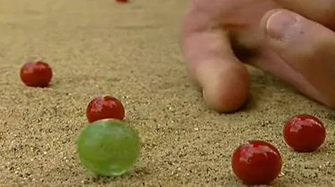 Brytyjczycy "lecą w kulki"