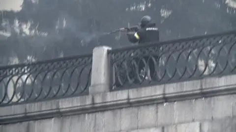 Reporter na linii ognia