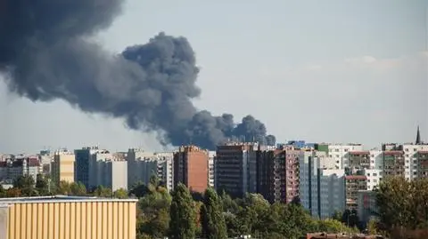 Wielka chmura dymu nad Wrocławiem