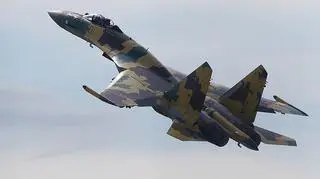 Su-35 w czasie pokazów lotnicznych pod Moskwą w 2011 r