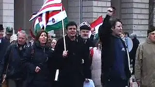 Węgrzy chcą ustąpienia premiera