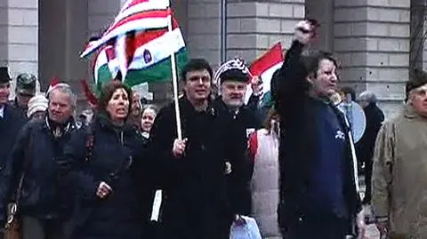 Węgrzy chcą ustąpienia premiera