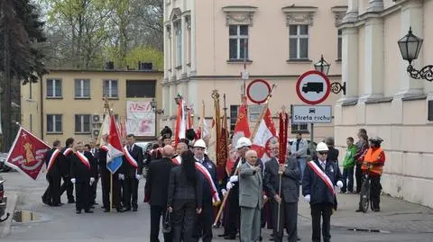 Robotnicy przyjechali do Kalisza. "Modlimy się o godną pracę"