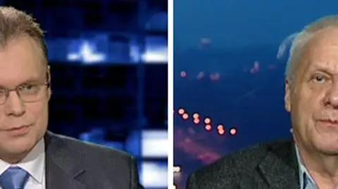 "Macierewicz jest niepoczytalny"