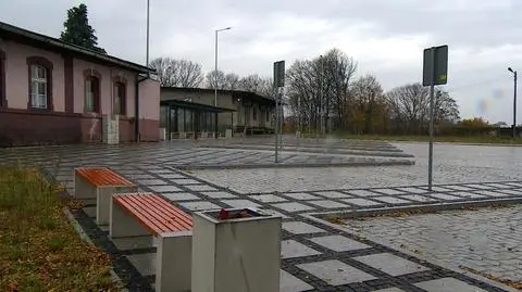 Trzebnica. Nowy dworzec autobusowy to "bardzo nietrafiona inwestycja"