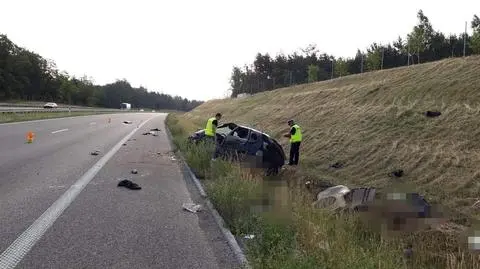 Wypadek na S8, zginęły dwie osoby